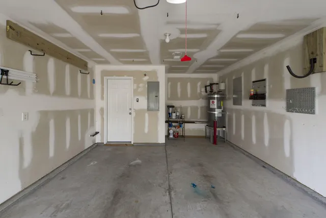 $2,150 | 69 Blue Jasmine Lane, Summerville, SC 29483