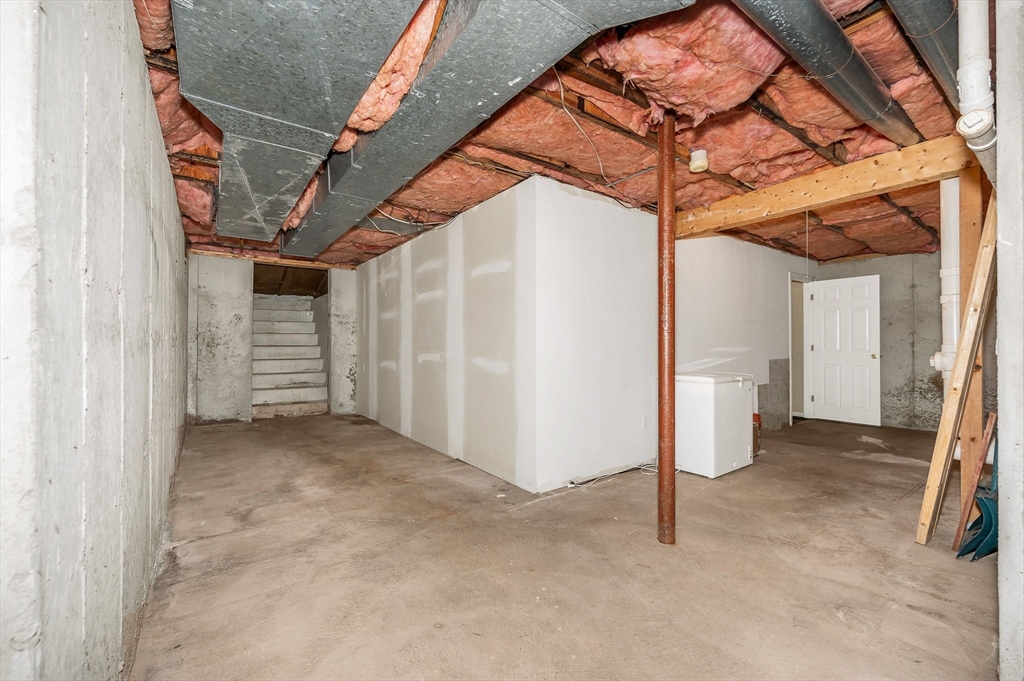 8 Fitzpatrick Circle, Unit 8 Nashua, NH 03063 - Photo 39 of 40