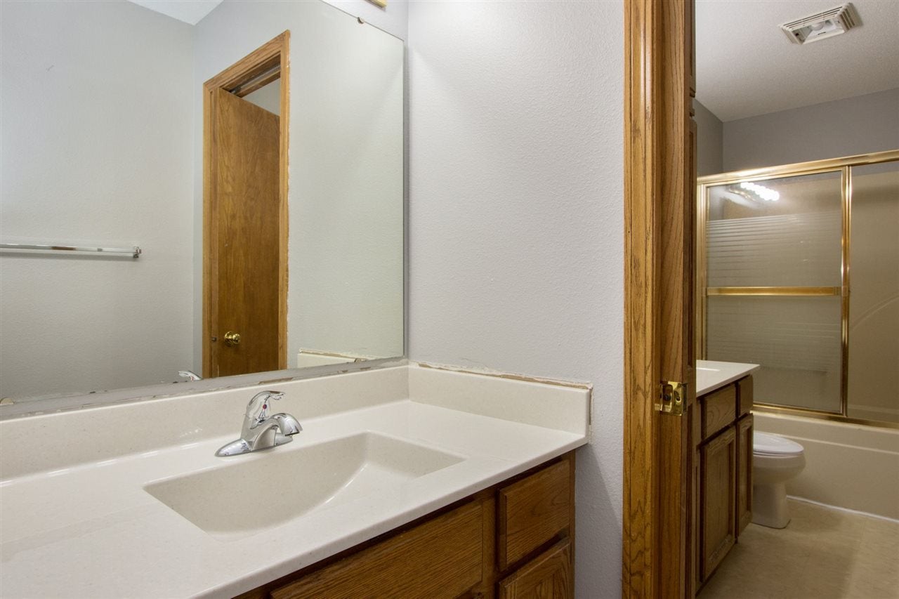 1327 Coll Drive Iowa City, IA 52246 - Photo 13 of 23 Gallery Image 13