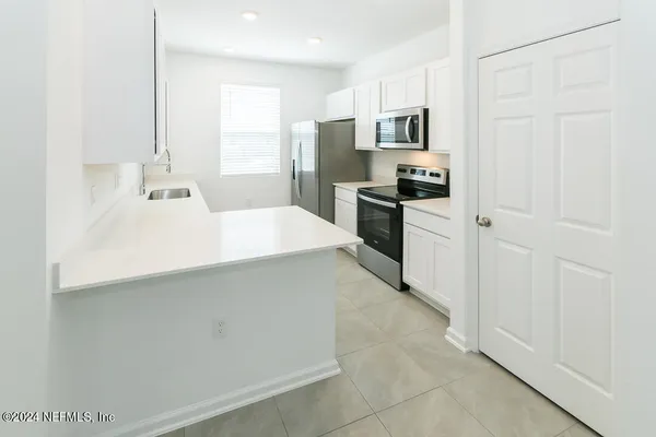 $1,800 | 215 Elmhurst Lane, St. Augustine, FL 32084