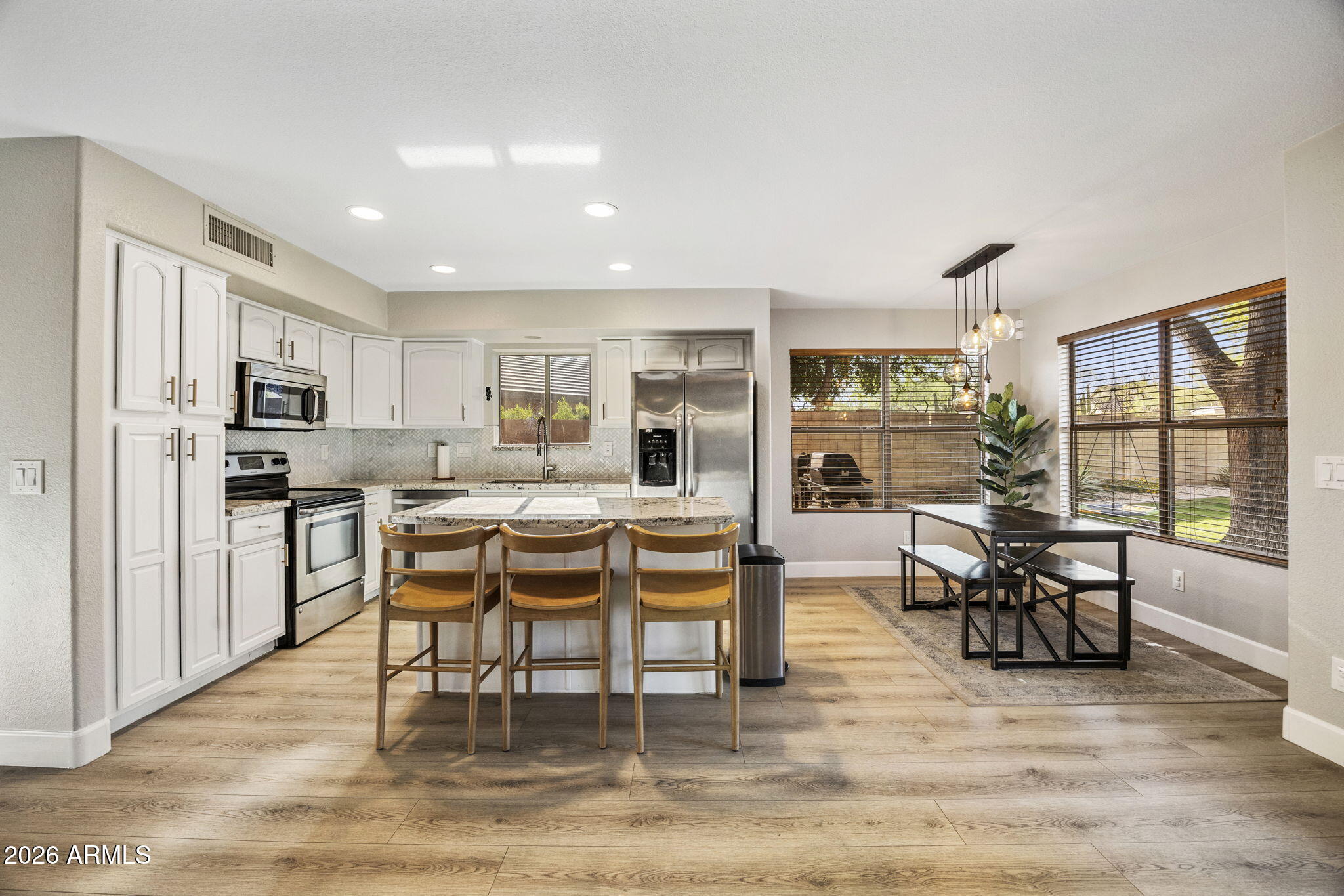 4402 East Gatewood Road Phoenix, AZ 85050 - Photo 6 of 41 Gallery Image 6