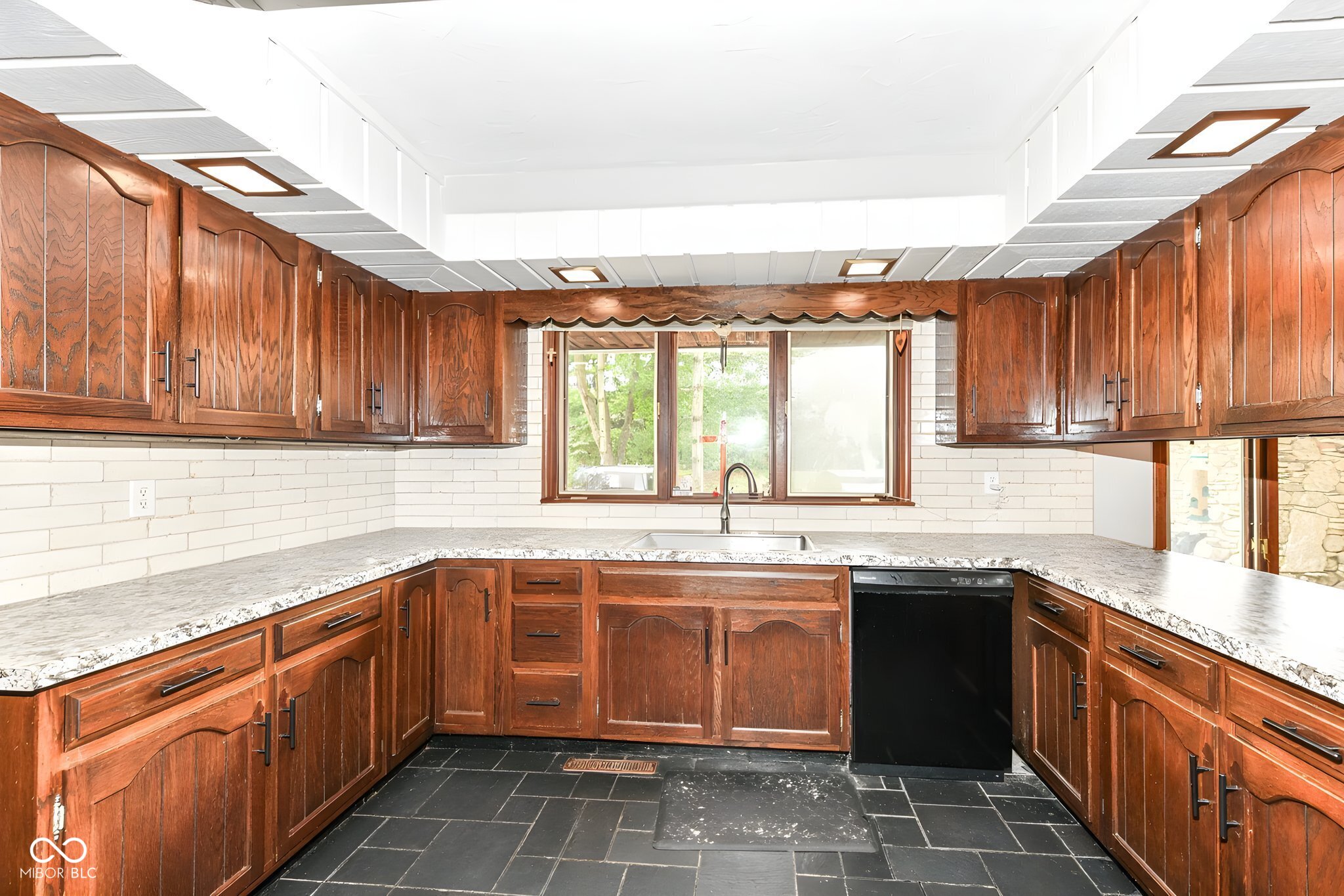 11505 Eller Road Fishers, IN 46038 - Photo 24 of 49
