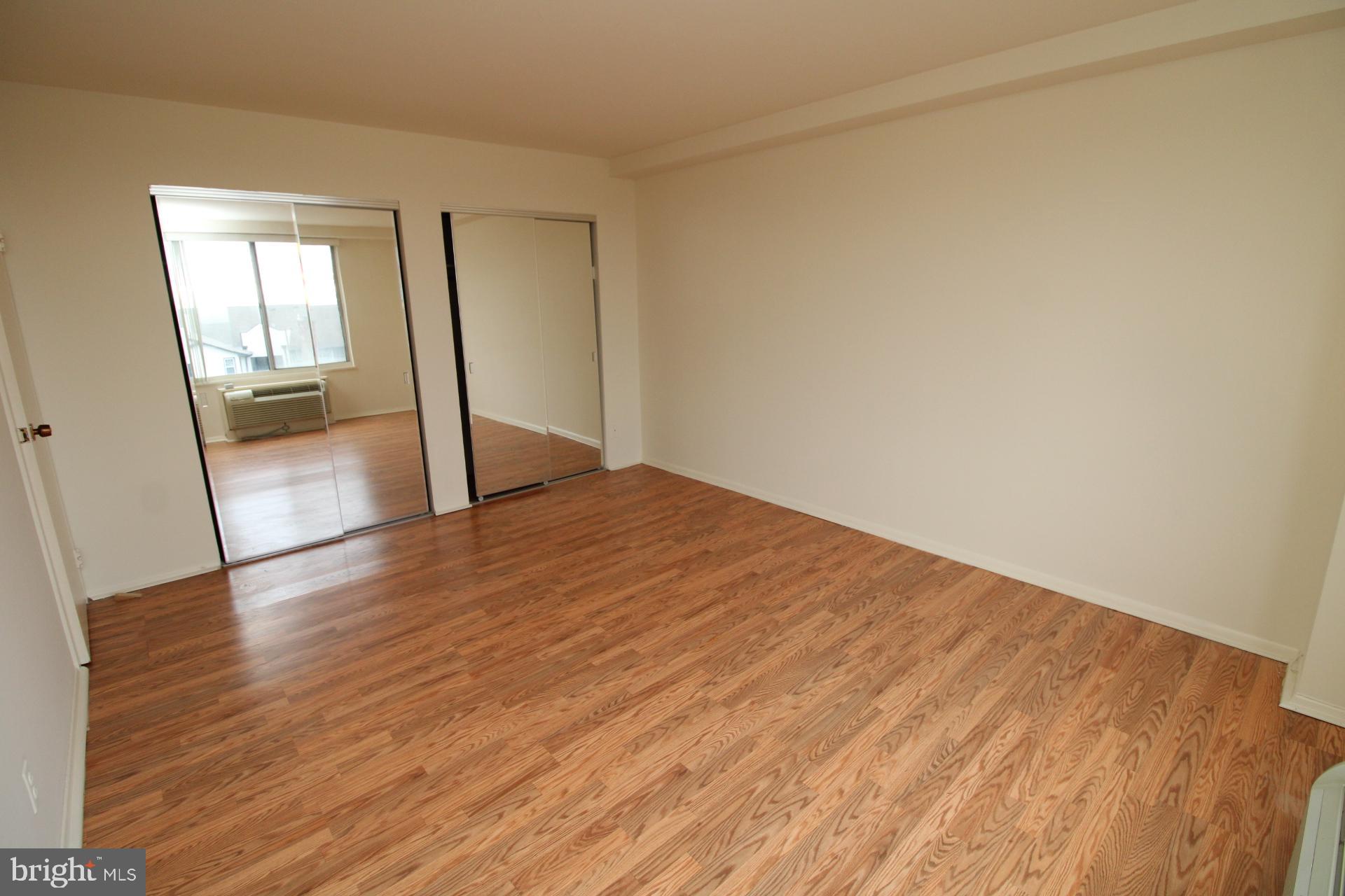 9701 Fields Road, Unit 407 Gaithersburg, MD 20878 - Photo 15 of 29 Bedroom 1