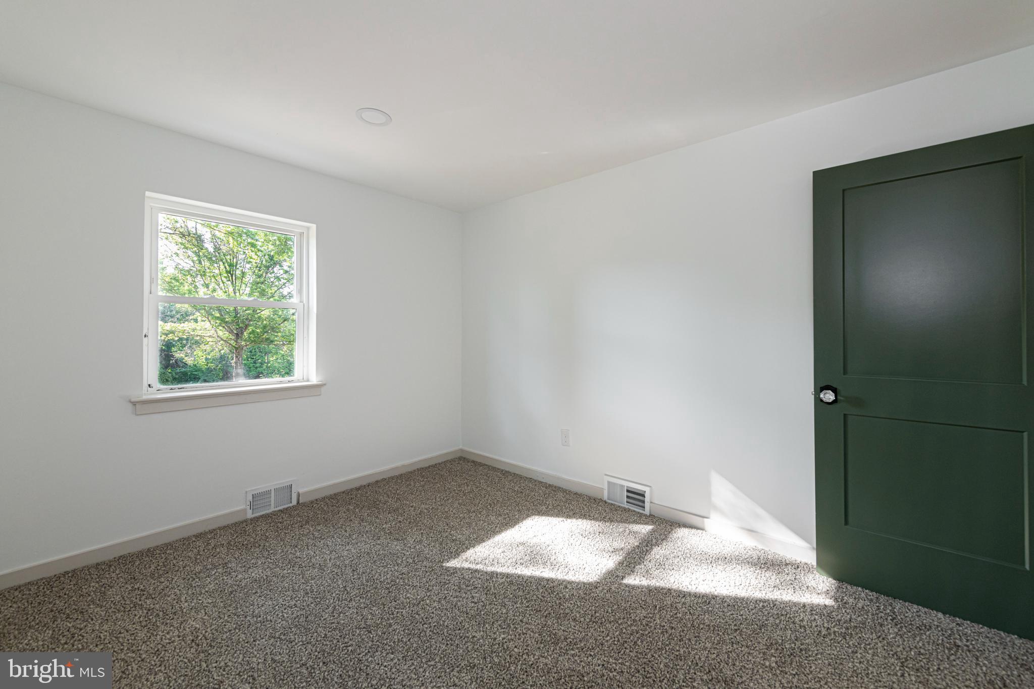 25 Smith Road Schwenksville, PA 19473 - Photo 21 of 54