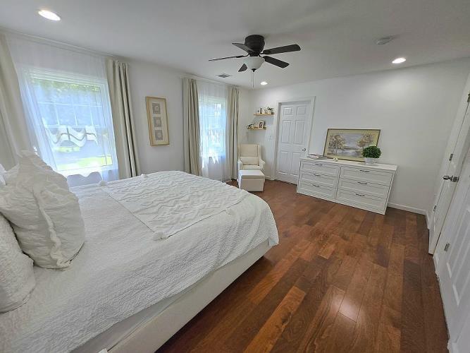 1584 Holly Road North Brunswick, NJ 08902 - Photo 15 of 34