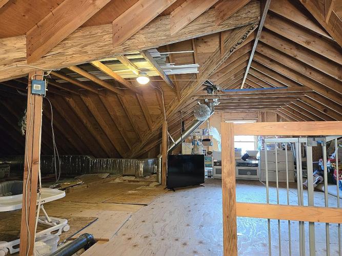 1584 Holly Road North Brunswick, NJ 08902 - Photo 25 of 34