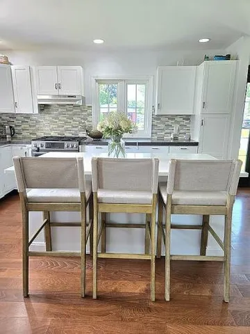 $770,000 | 1584 Holly Road, North Brunswick, NJ 08902