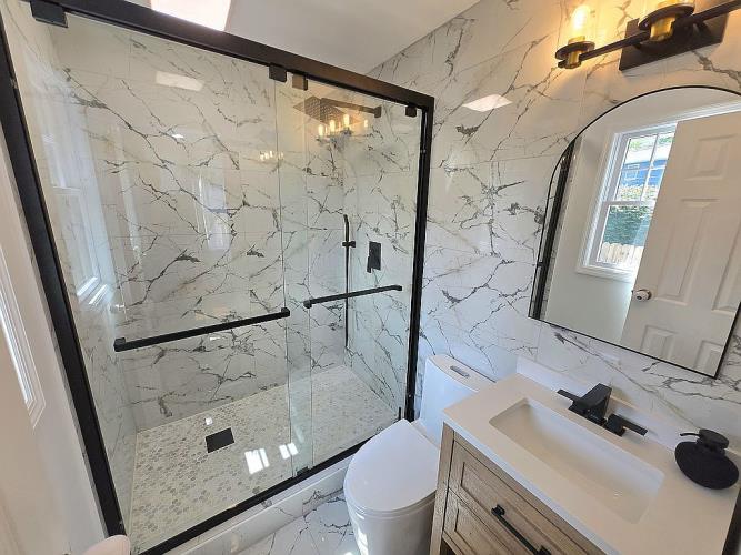 1584 Holly Road North Brunswick, NJ 08902 - Photo 9 of 34