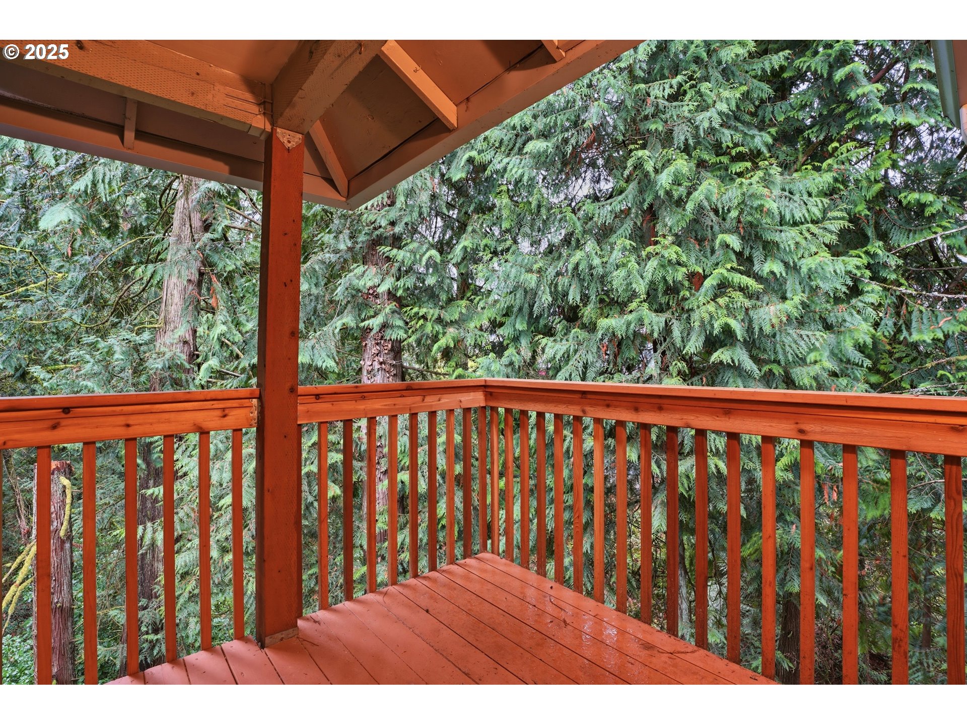 5156 Southwest Multnomah Boulevard, Unit L Portland, OR 97219 - Photo 17 of 18 Gallery Image 17