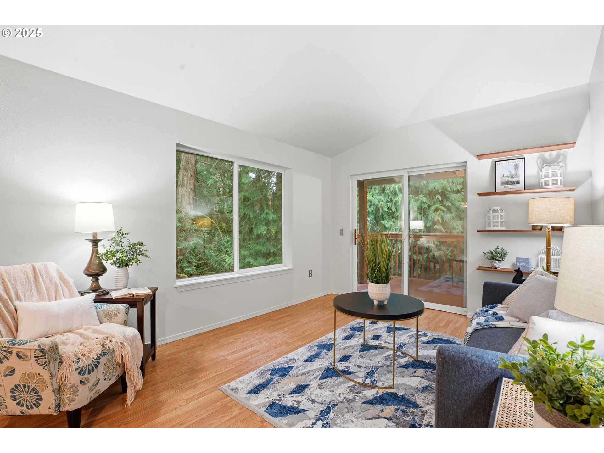 5156 Southwest Multnomah Boulevard, Unit L Portland, OR 97219 - Photo 8 of 18 Gallery Image 8
