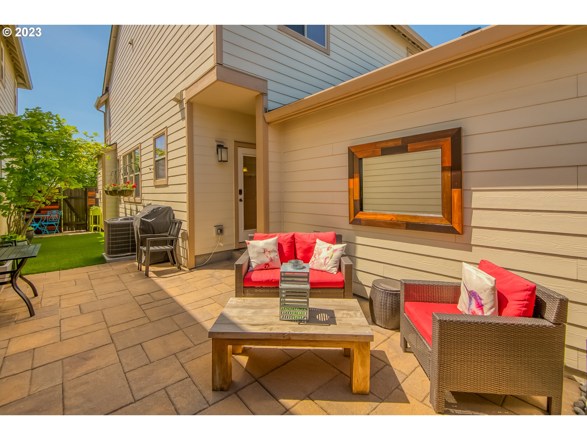 14756 Northwest Hydrangea Court Portland, OR 97229 - Photo 25 of 46 Gallery Image 25
