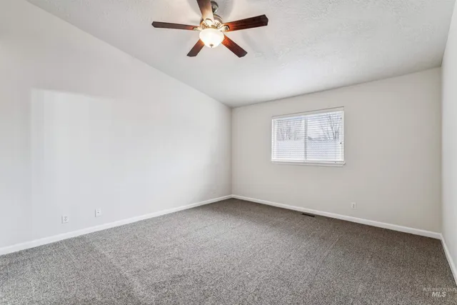 $408,900 | 8070 West Penny Lane, Garden City, ID 83714