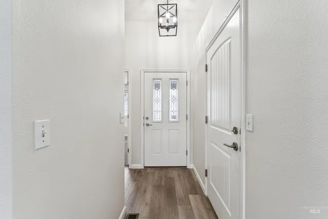 $408,900 | 8070 West Penny Lane, Garden City, ID 83714