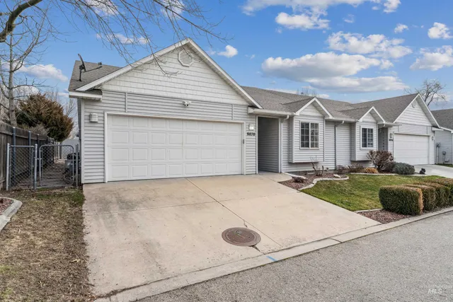 $408,900 | 8070 West Penny Lane, Garden City, ID 83714