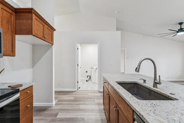 $408,900 | 8070 West Penny Lane, Garden City, ID 83714