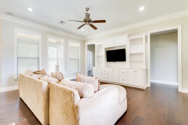 $335,000 | 170 Noah's Ark Boulevard, Cankton, LA 70584
