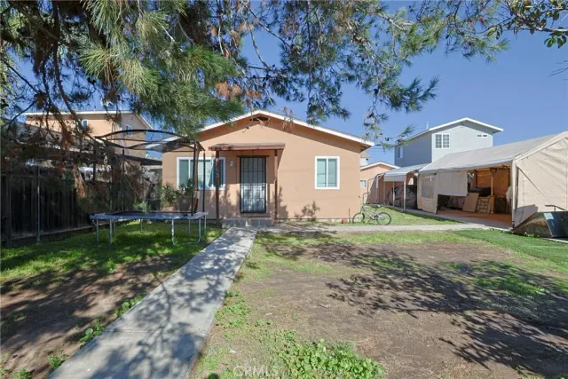 $920,000 | 4144 Delta Street, San Diego, CA 92113