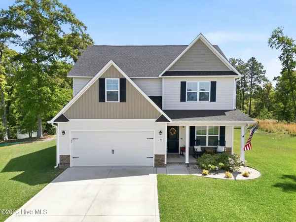 $450,000 | 121 Starkey Creek Drive, Swansboro, NC 28584