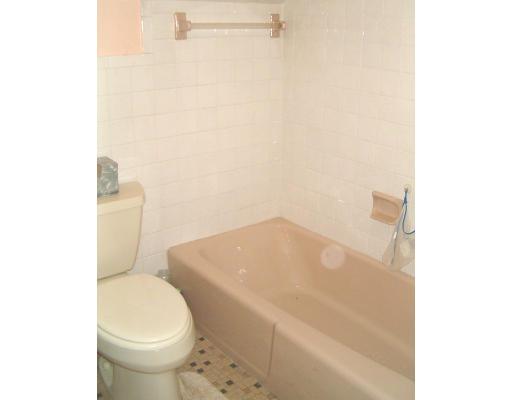 27 Concord Road Bedford, MA 01730 - Photo 9 of 13 Gallery Image 9
