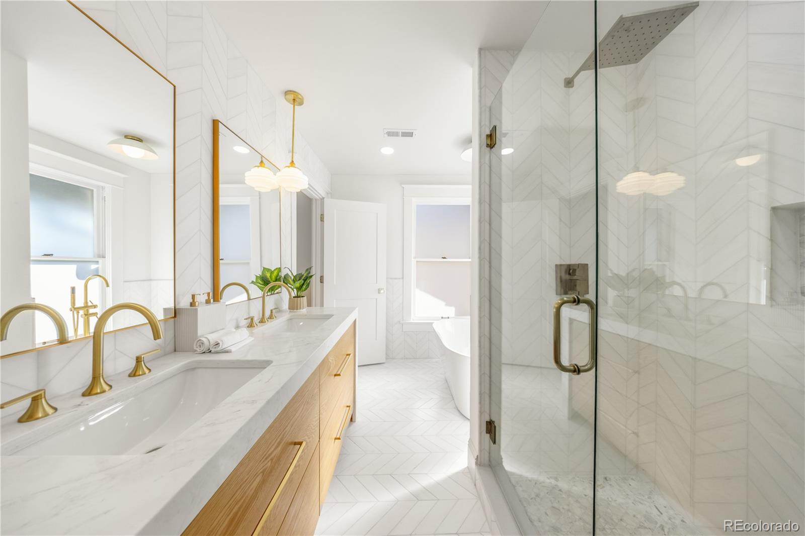 711 Race Street Denver, CO 80206 - Photo 6 of 50