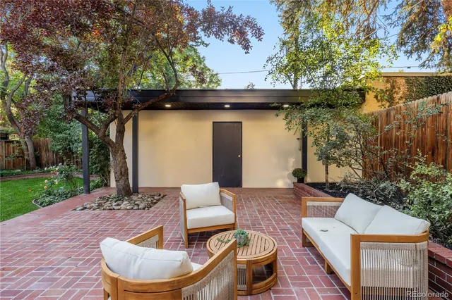a view of outdoor space yard and patio