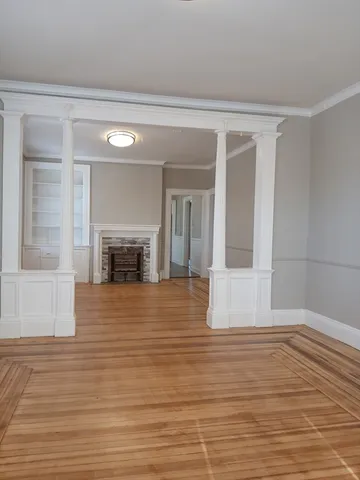 $2,800 | 1 Wheeler Avenue, Unit 2, Cranston, RI 02905