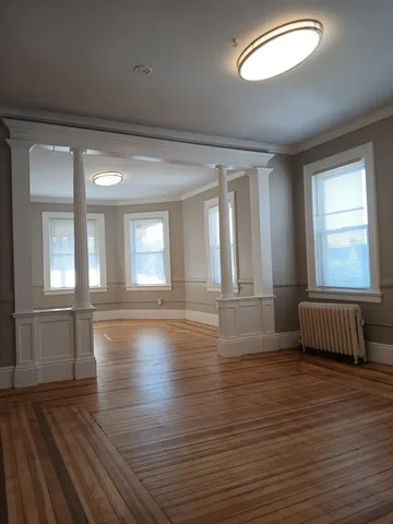 $2,800 | 1 Wheeler Avenue, Unit 2, Cranston, RI 02905