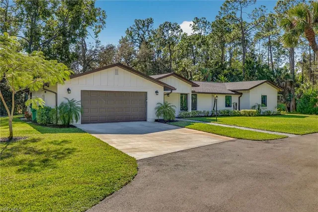 $1,525,000 | 5100 Mahogany Ridge Drive, Naples, FL 34119