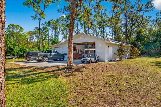 $1,525,000 | 5100 Mahogany Ridge Drive, Naples, FL 34119