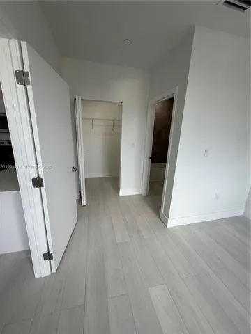 $2,400 | 1091 East 17th Street, Unit 301, Hialeah, FL 33010