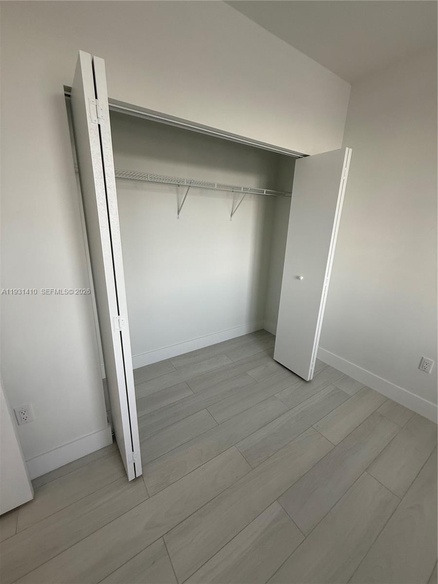 1091 East 17th Street, Unit 301 Hialeah, FL 33010 - Photo 14 of 21