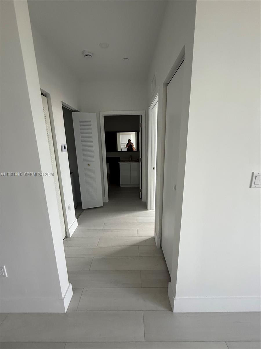 1091 East 17th Street, Unit 301 Hialeah, FL 33010 - Photo 6 of 21