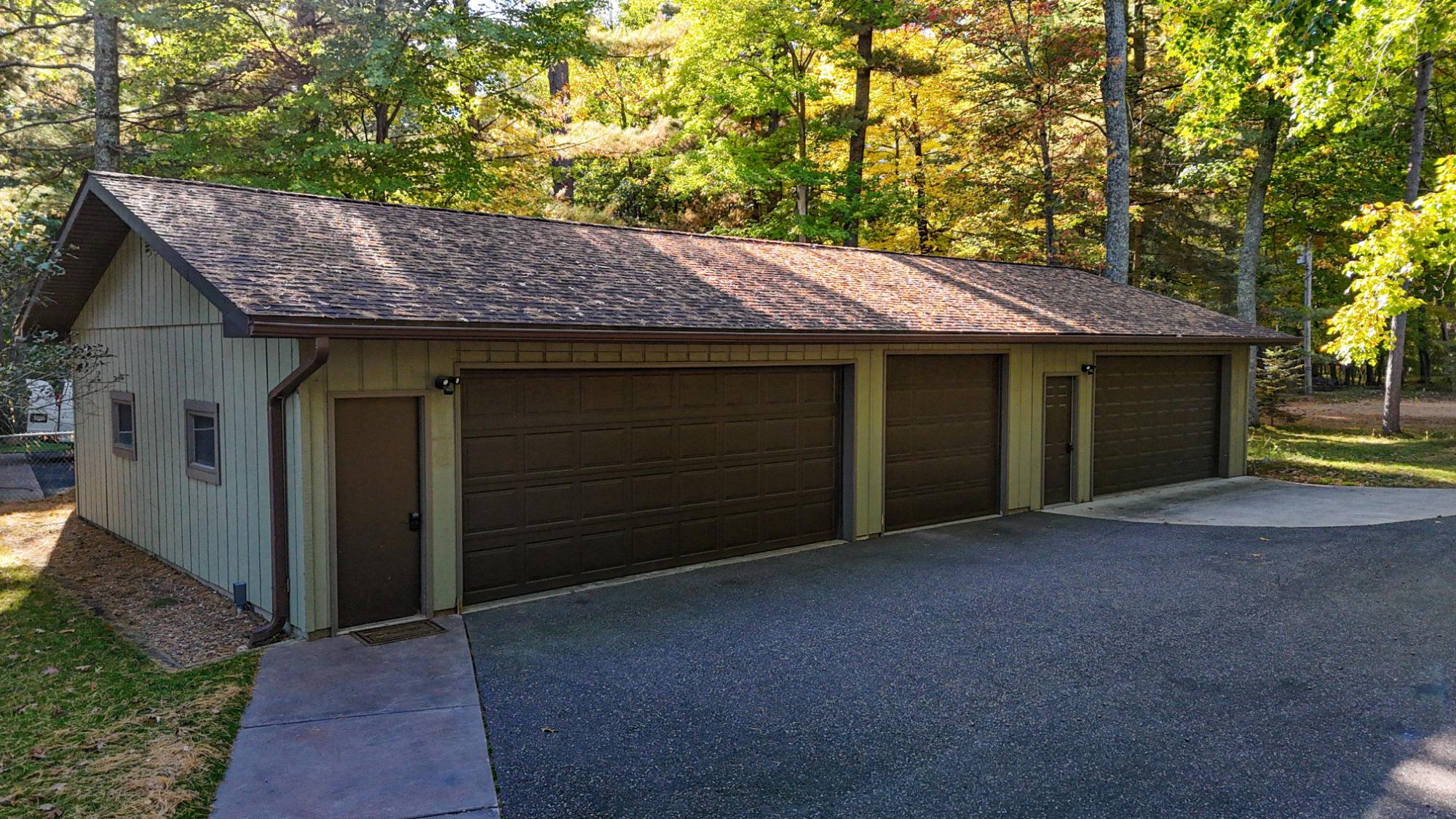 8560 Lambert Road Minocqua, WI 54548 - Photo 4 of 51 Gallery Image 4
