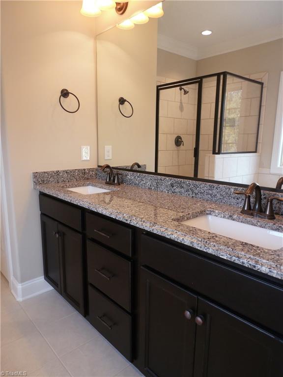 614 Kapstone Crossing Lexington, NC 27295 - Photo 11 of 20 Gallery Image 11