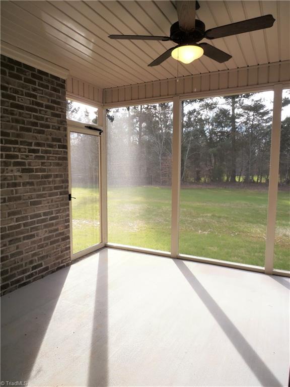 614 Kapstone Crossing Lexington, NC 27295 - Photo 18 of 20 Gallery Image 18