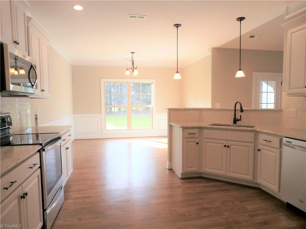 614 Kapstone Crossing Lexington, NC 27295 - Photo 8 of 20 Gallery Image 8