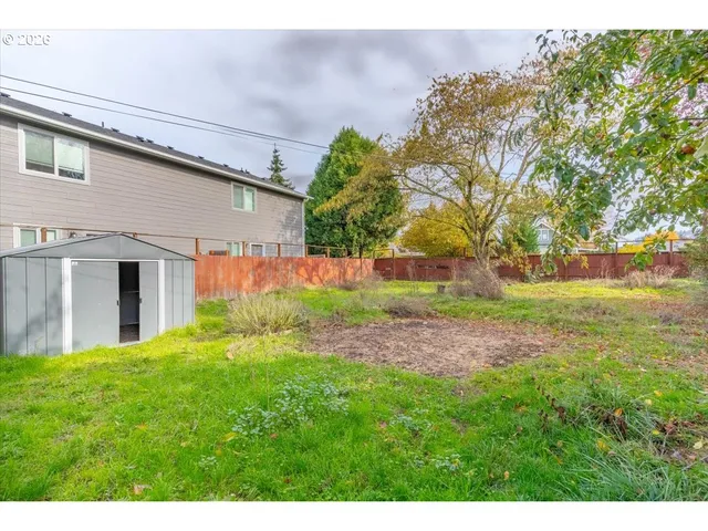 $270,000 | 289 South 3rd Street, Lebanon, OR 97355