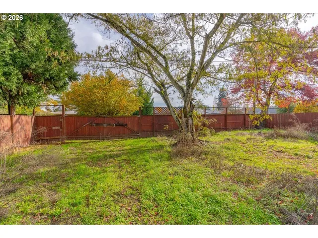 $270,000 | 289 South 3rd Street, Lebanon, OR 97355