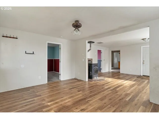 $270,000 | 289 South 3rd Street, Lebanon, OR 97355