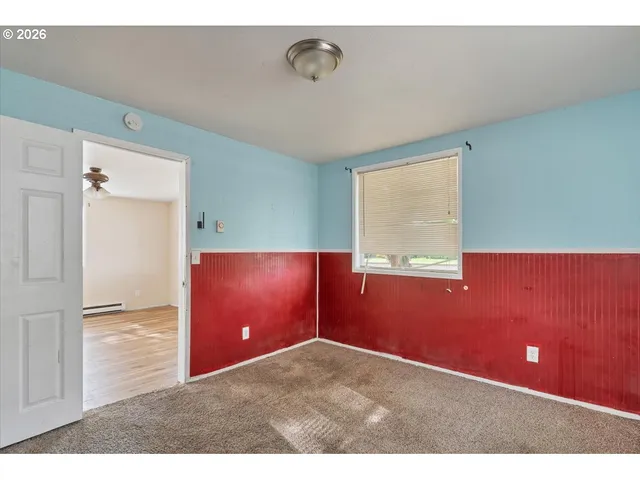 $270,000 | 289 South 3rd Street, Lebanon, OR 97355