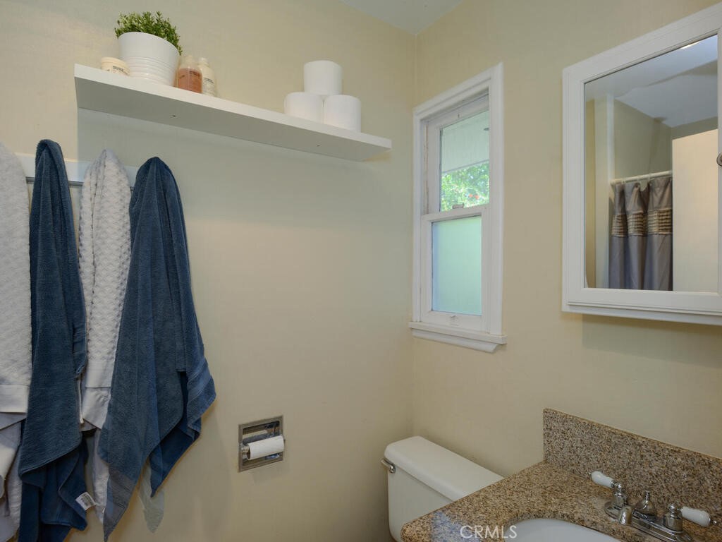 7611 Mt Vernon Street Riverside, CA 92504 - Photo 11 of 21