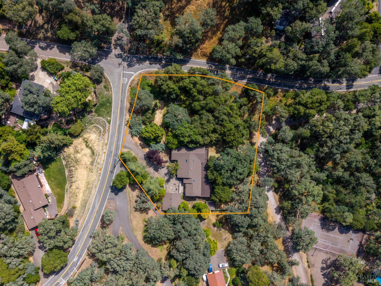 888 Watson Road Ukiah, CA 95482 - Photo 38 of 39 an aerial view of a house with a yard and garden