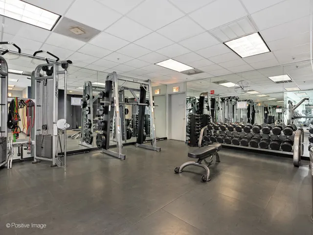 $499,000 | 500 West Superior Street, Unit 1202, Chicago, IL 60654