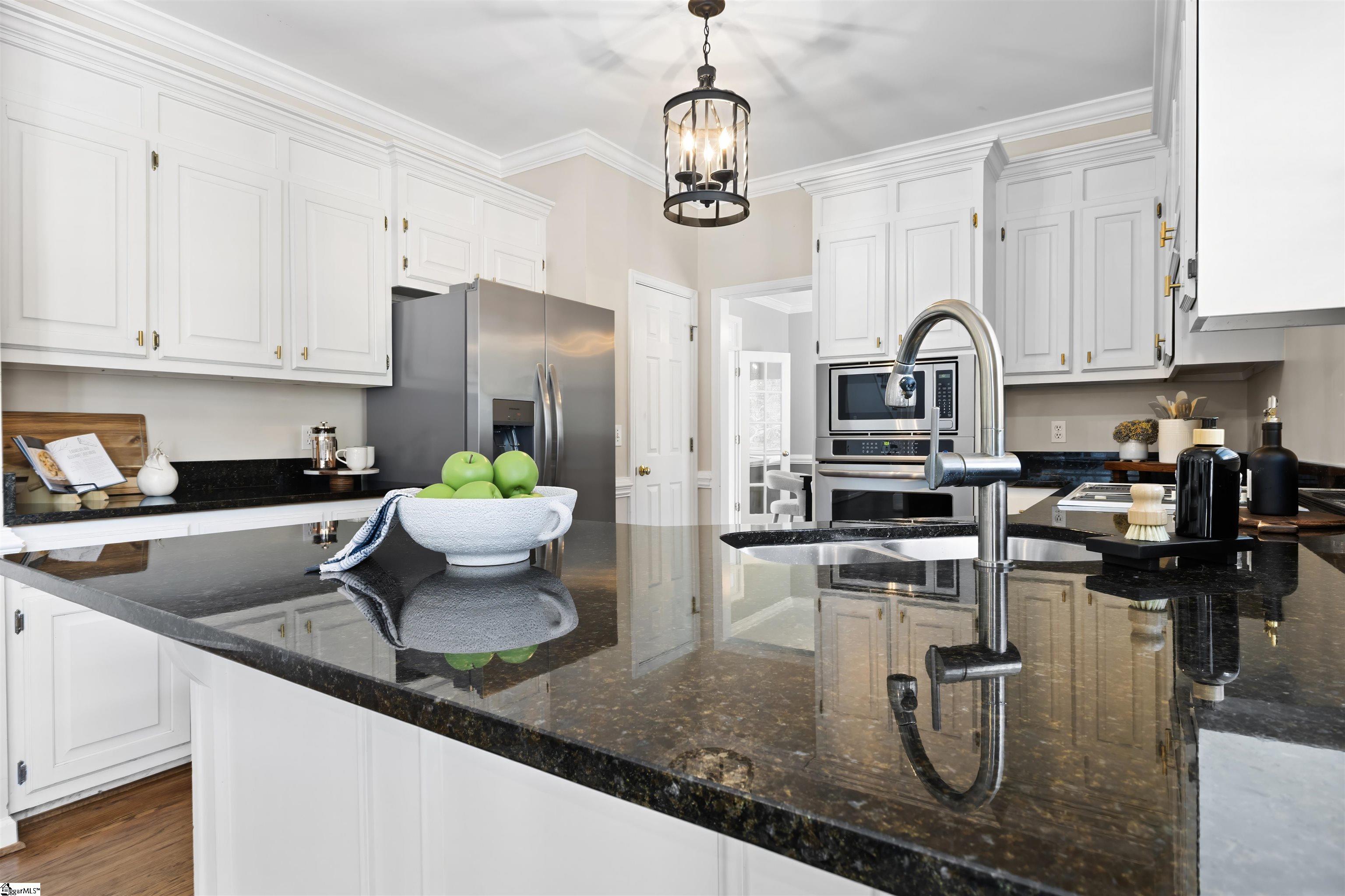 32 English Oak Road Simpsonville, SC 29681 - Photo 16 of 49 Gallery Image 16