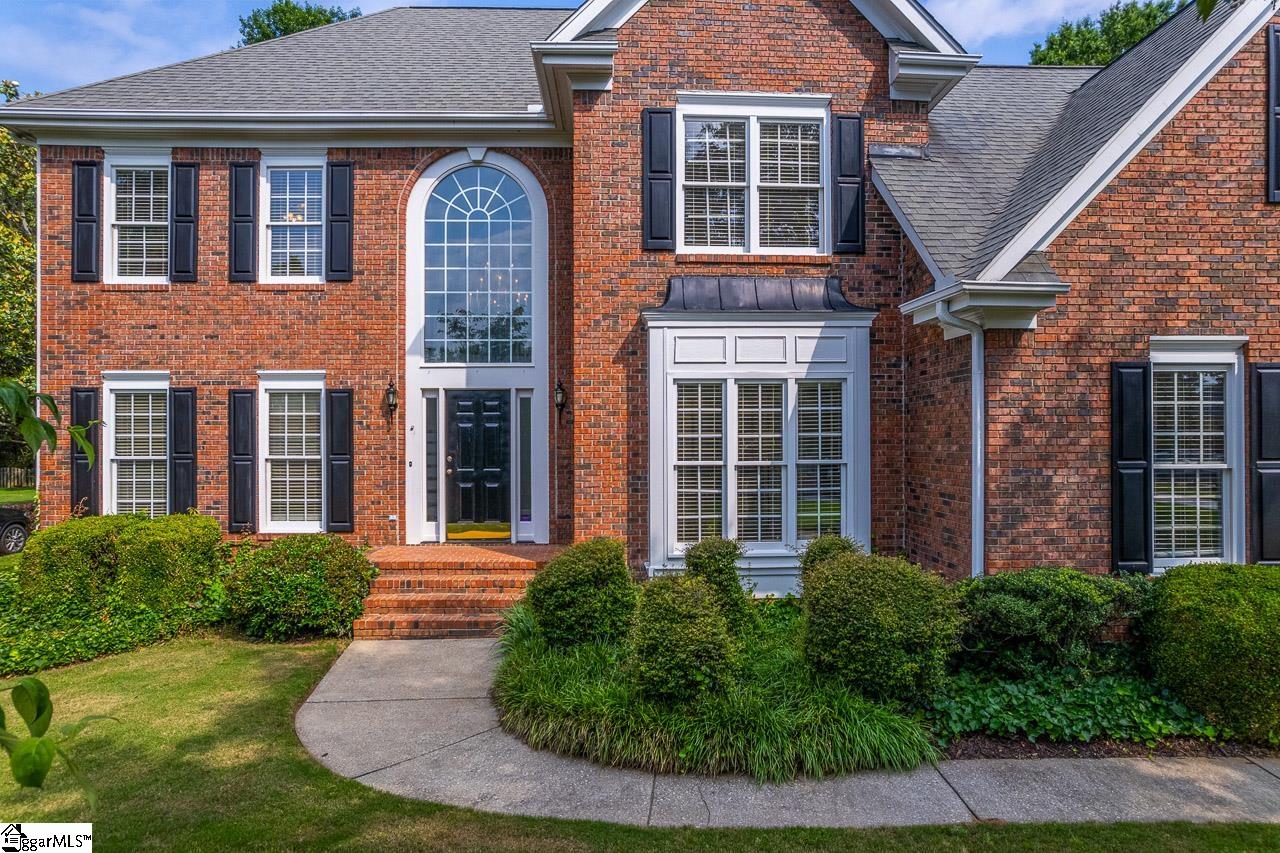 32 English Oak Road Simpsonville, SC 29681 - Photo 2 of 49 Gallery Image 2