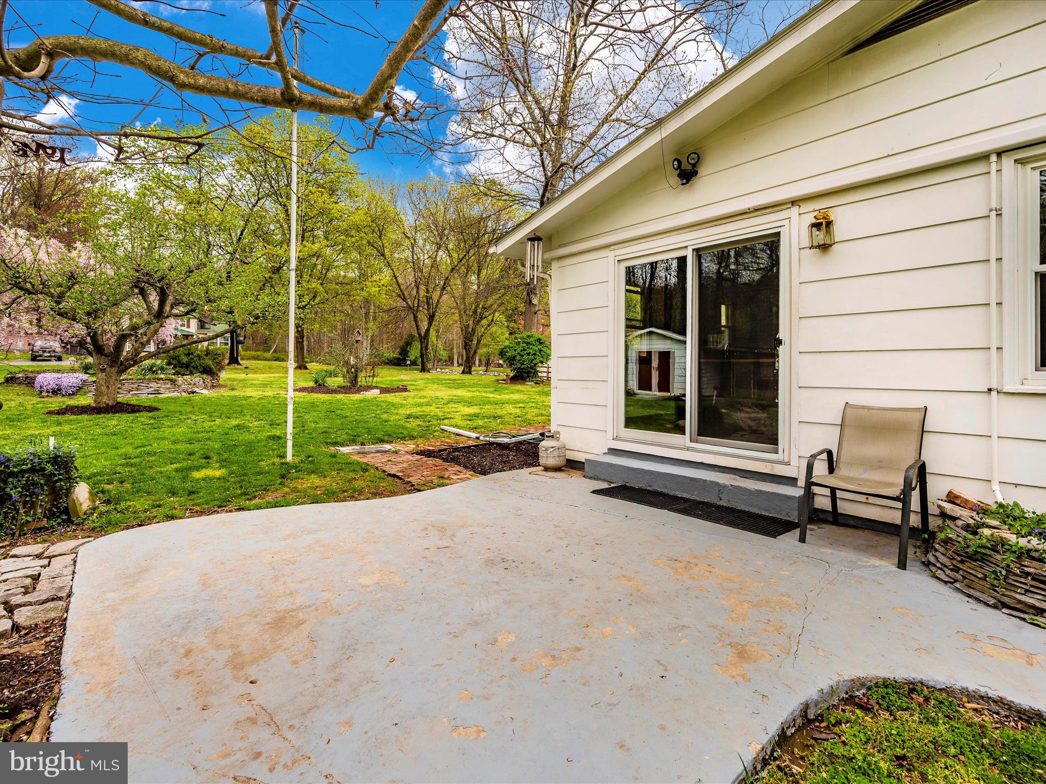 9126 Bethel Road Frederick, MD 21702 - Photo 50 of 57 Side Patio
