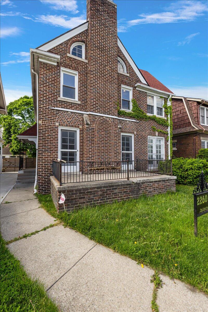 2260 Atkinson Street Detroit, MI 48206 - Photo 6 of 43 06-2260 Atkinson St-6