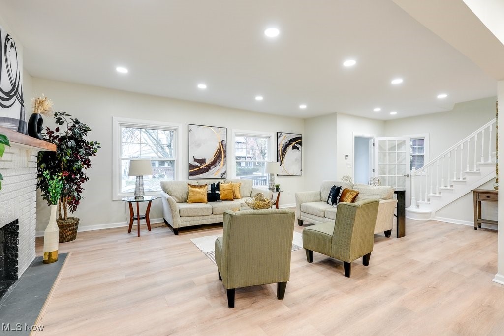 3238 Yorkshire Road Cleveland, OH 44118 - Photo 6 of 33 Gallery Image 6