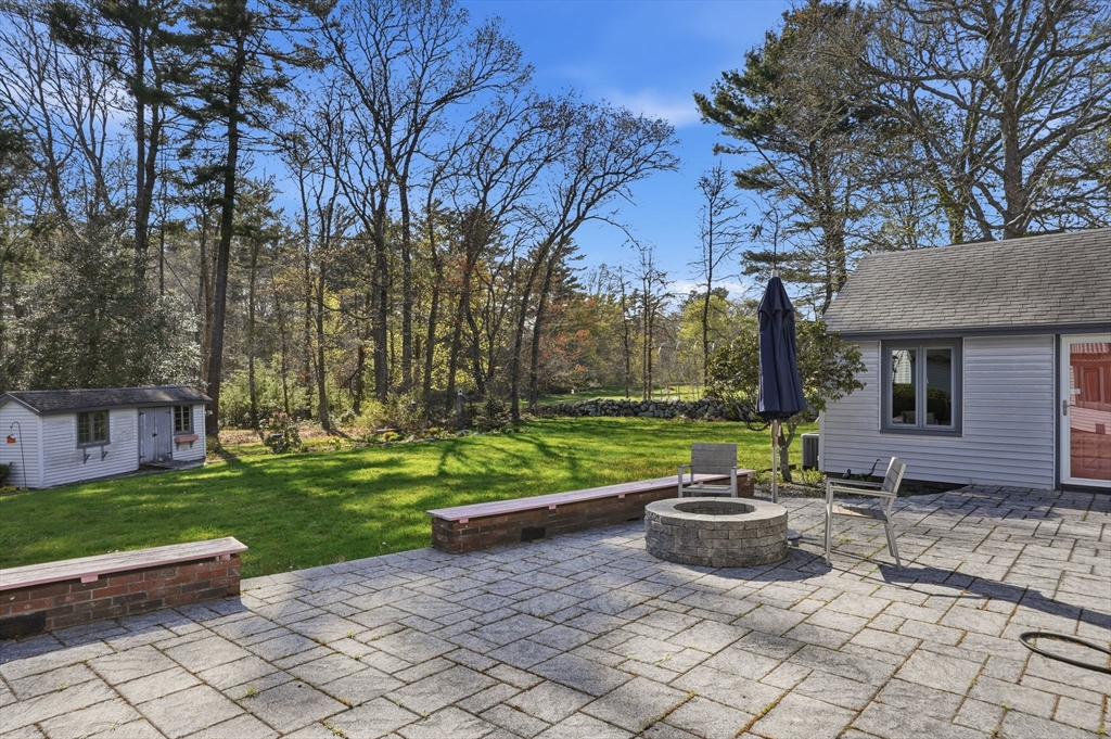 234 Converse Road Marion, MA 02738 - Photo 3 of 42