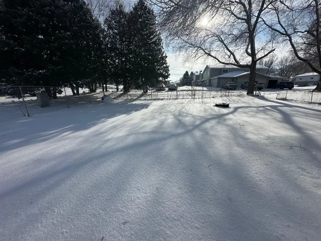 $129,000 | 327 9 1/2 Street South, Sauk Centre, MN 56378